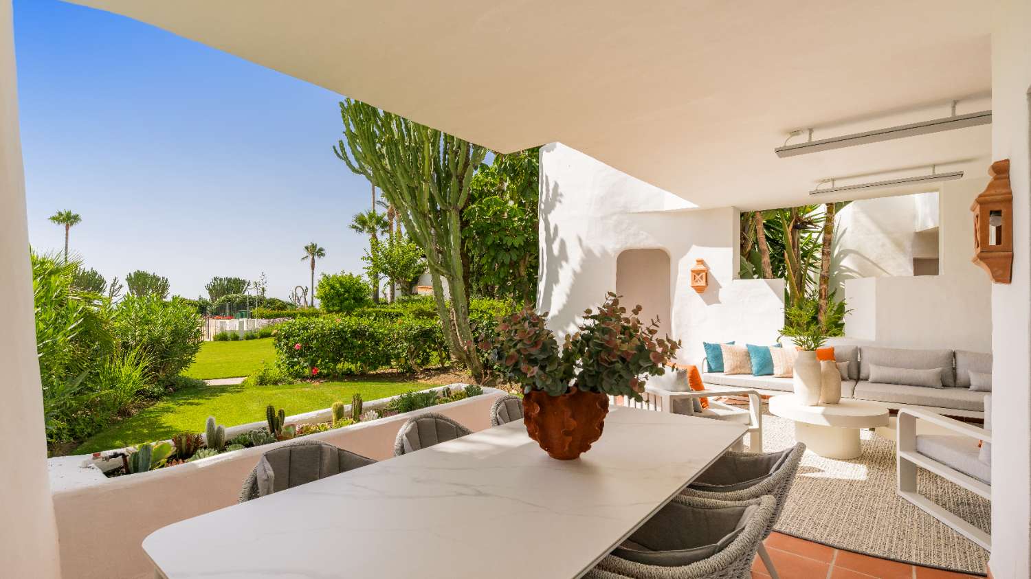 Apartamentua salgai in Estepona